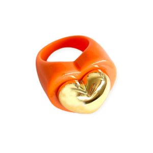 anillo barbie en color naranja de la marca elas collection
