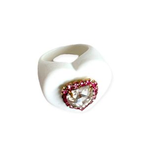 anillo superpop resina en color blanco de la marca elas collection