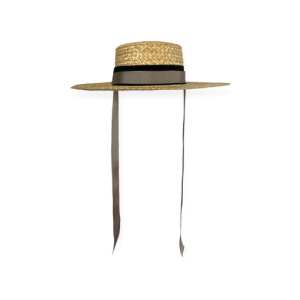 sombrero agarimo de paja realizado de forma artesanal en galicia con tiras beige de la marca elas collection