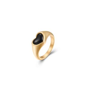 anillo black heart de la marca elas collection