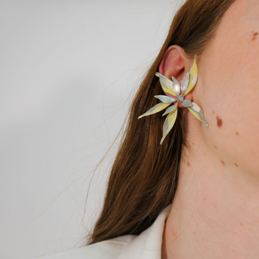 pendientes aisha de la marca elas collection